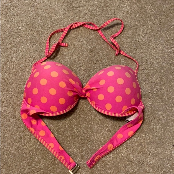 Swimsuit Top - Picture 1 of 3